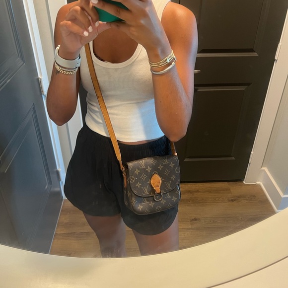 Louis Vuitton Crossbody - Picture 7 of 7